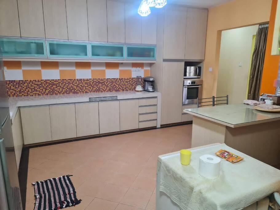 Uncle Noh Staycation Muslm Friendly, Desa Pinggiran Putra, Putrajaya Kajang Buitenkant foto