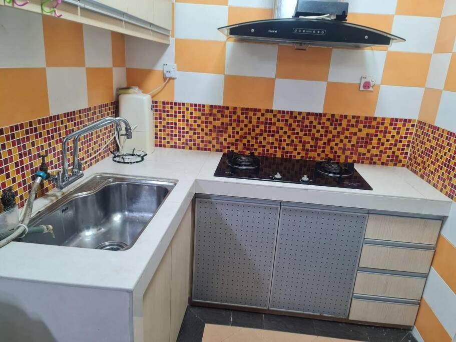 Uncle Noh Staycation Muslm Friendly, Desa Pinggiran Putra, Putrajaya Kajang Buitenkant foto